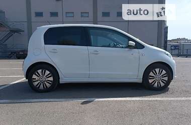 Хэтчбек Volkswagen Up 2014 в Киеве