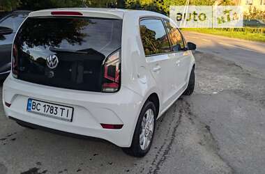 Хетчбек Volkswagen Up 2016 в Львові