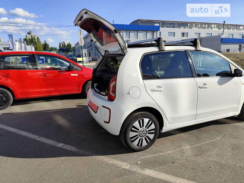 Хэтчбек Volkswagen Up 2014 в Киеве фото 21 Хэтчбек Volkswagen Up 2014 в Киеве