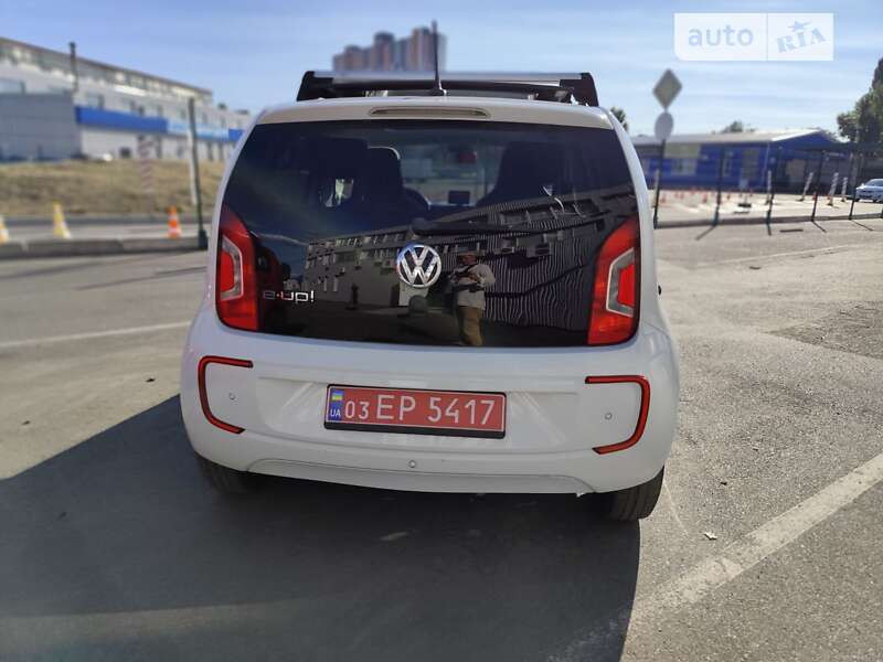 Хэтчбек Volkswagen Up 2014 в Киеве фото 14 Хэтчбек Volkswagen Up 2014 в Киеве