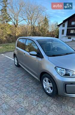 Хэтчбек Volkswagen Up 2018 в Тернополе