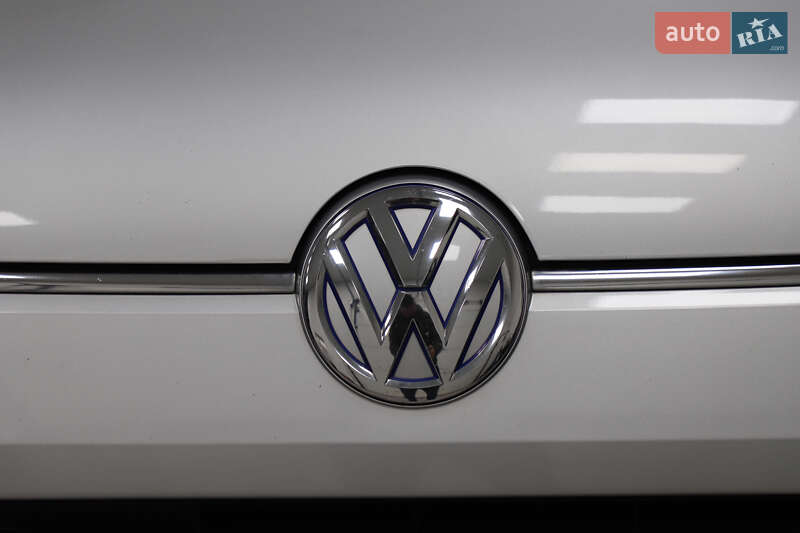 Хэтчбек Volkswagen Up 2014 в Дрогобыче