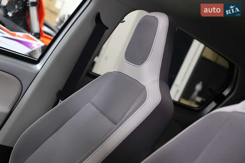 Хэтчбек Volkswagen Up 2014 в Дрогобыче