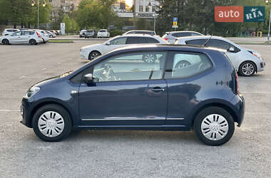 Хетчбек Volkswagen Up 2013 в 