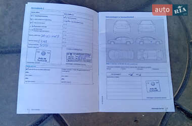 Хэтчбек Volkswagen Up 2014 в 
