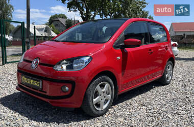 Хэтчбек Volkswagen Up 2012 в 