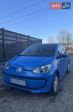 Хетчбек Volkswagen Up 2014 в Стрию
