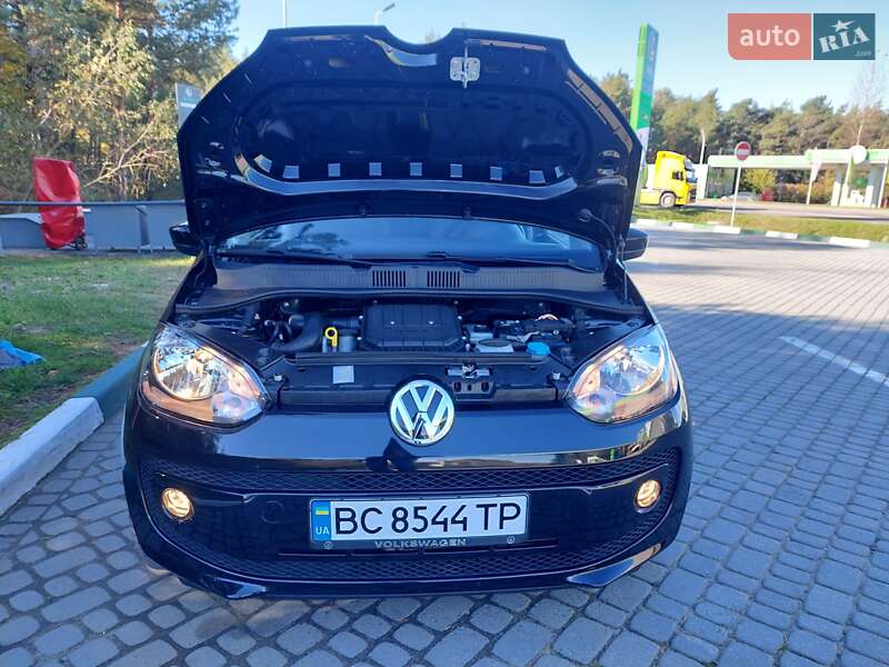 Хэтчбек Volkswagen Up 2014 в Бродах фото 41 Хэтчбек Volkswagen Up 2014 в Бродах