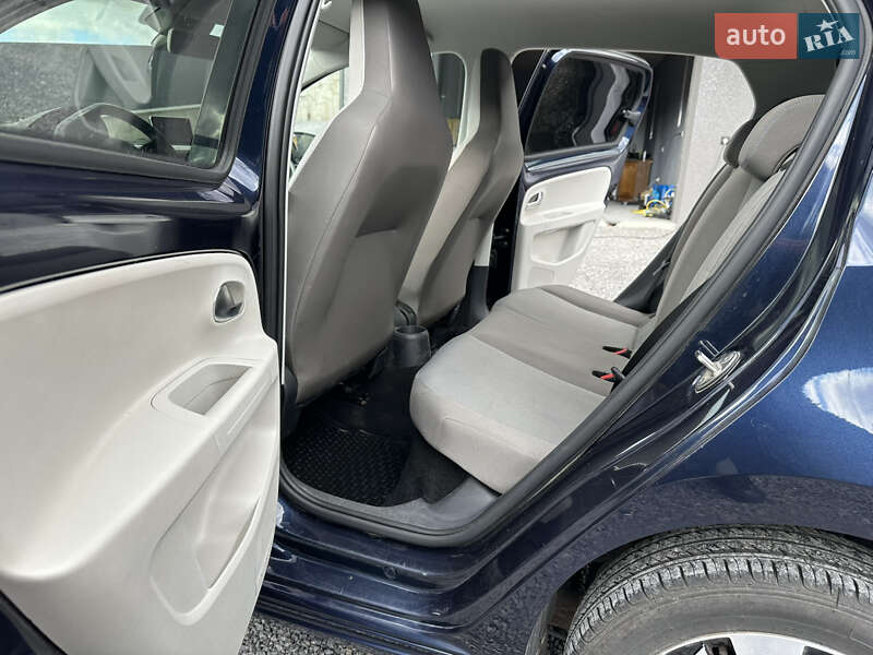 Хэтчбек Volkswagen Up 2014 в Тернополе фото 10 Хэтчбек Volkswagen Up 2014 в Тернополе