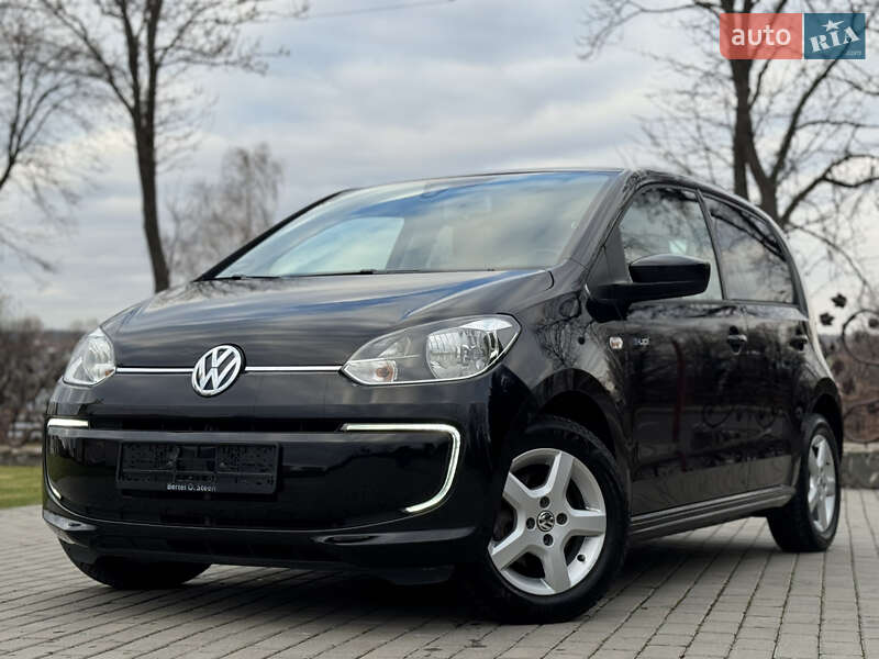 Хэтчбек Volkswagen Up 2015 в Дрогобыче