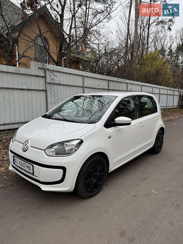 Хэтчбек Volkswagen Up 2012 в Ирпене