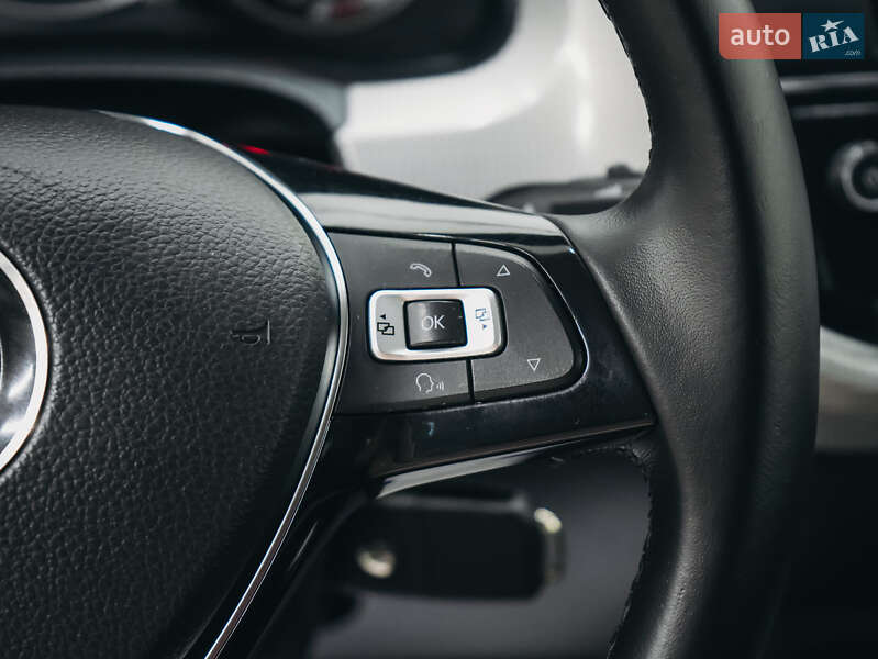 Хэтчбек Volkswagen Up 2020 в Львове