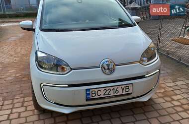 Хэтчбек Volkswagen Up 2013 в Городке
