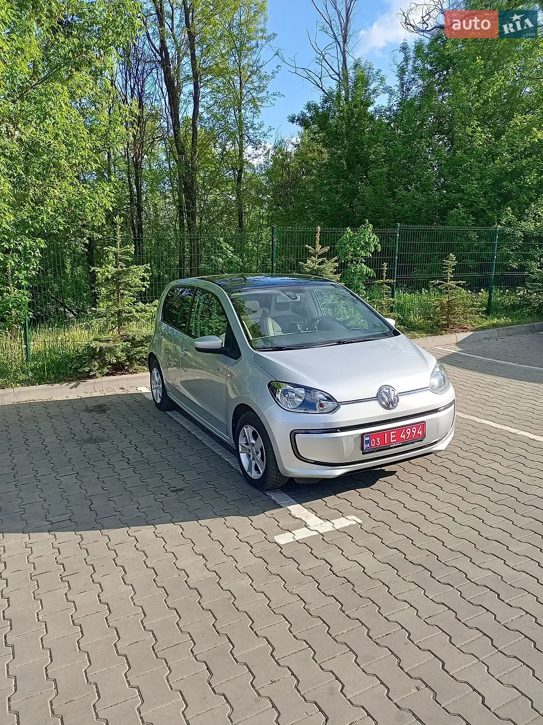 2014 Volkswagen up! - мініатюра 2