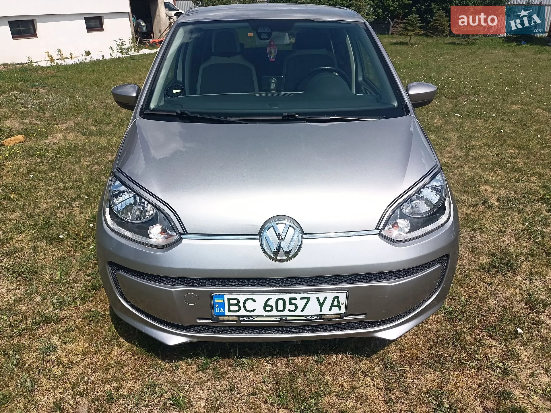 Volkswagen Up 2014