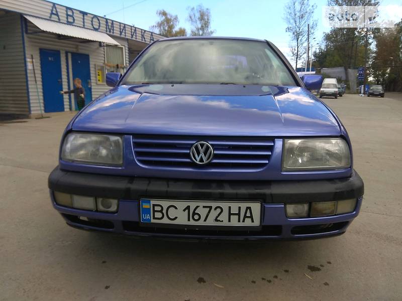 Седан Volkswagen Vento 1996 в Трускавце