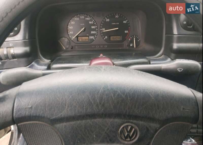 Седан Volkswagen Vento 1993 в Днепре