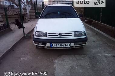 Седан Volkswagen Vento 1994 в Одессе