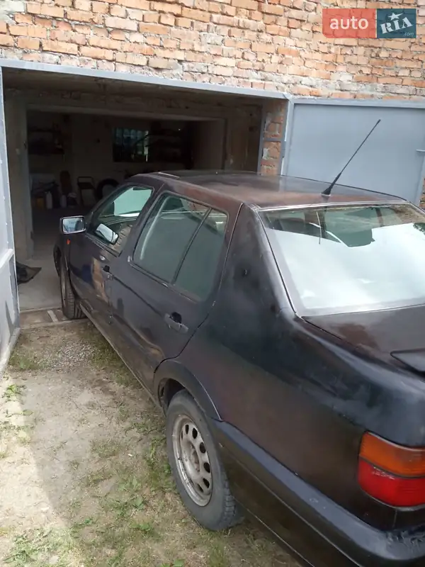Volkswagen Vento 1993 VIN WVWZZZ1HZPW674348 фото оголошення 6 з 46