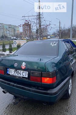 Седан Volkswagen Vento 1998 в Харкові