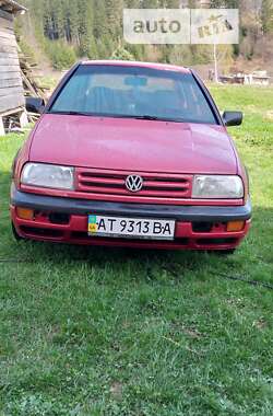 Седан Volkswagen Vento 1994 в Івано-Франківську