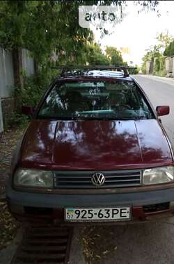 Седан Volkswagen Vento 1992 в Ужгороде
