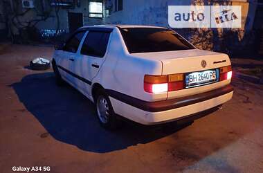 Седан Volkswagen Vento 1994 в Одессе