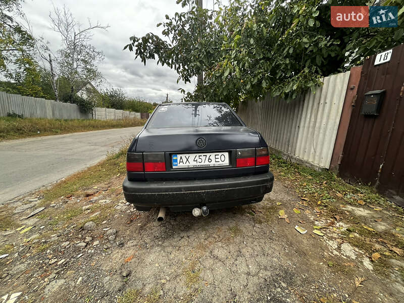 Седан Volkswagen Vento 1995 в Люботині