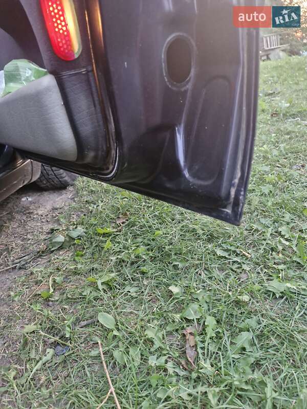 Седан Volkswagen Vento 1993 в Рівному фото 11 Седан Volkswagen Vento 1993 в Рівному