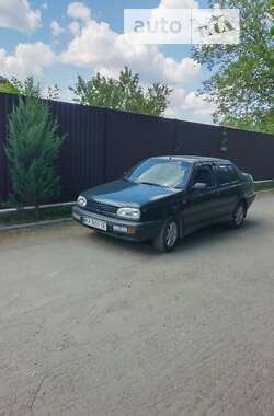 Седан Volkswagen Vento 1993 в Києві