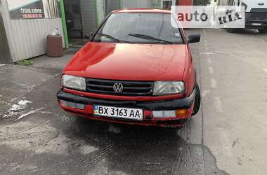 Седан Volkswagen Vento 1993 в Вінниці