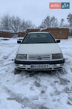 Седан Volkswagen Vento 1994 в Тернополе