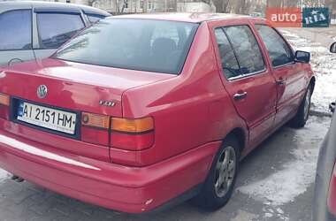 Седан Volkswagen Vento 1998 в Сумах