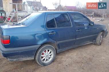 Седан Volkswagen Vento 1993 в 