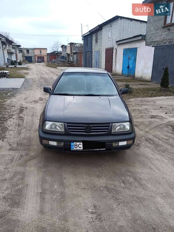 Volkswagen Vento 1996