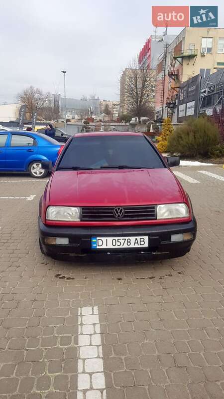 Седан Volkswagen Vento 1994 в Львове