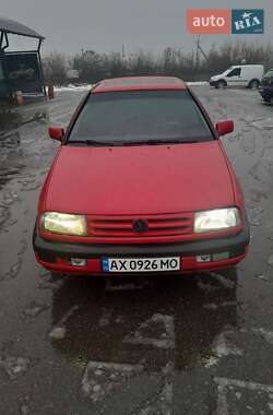 Седан Volkswagen Vento 1993 в Харькове