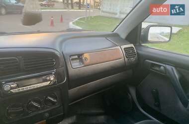 Седан Volkswagen Vento 1992 в 