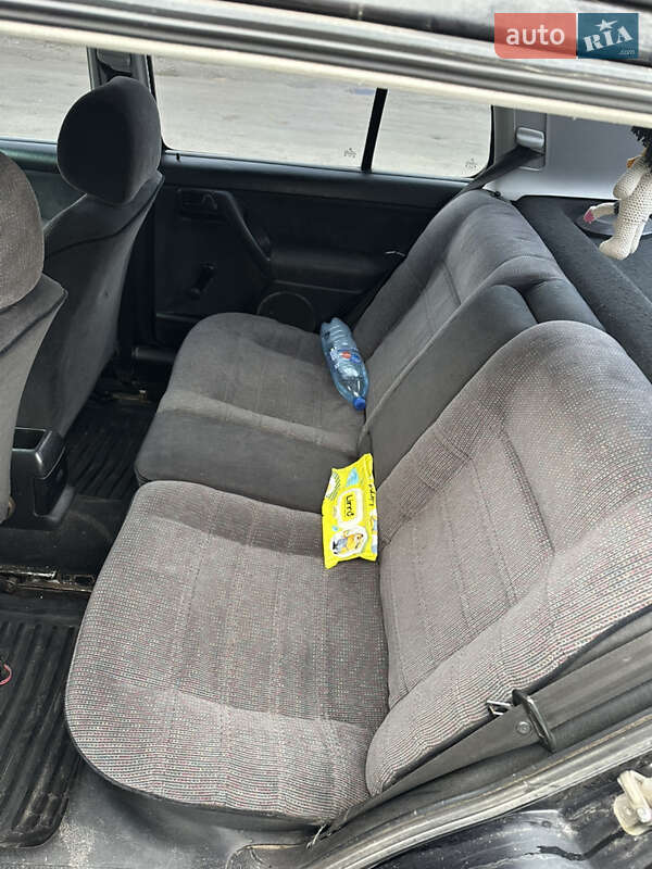 Седан Volkswagen Vento 1991 в Малині