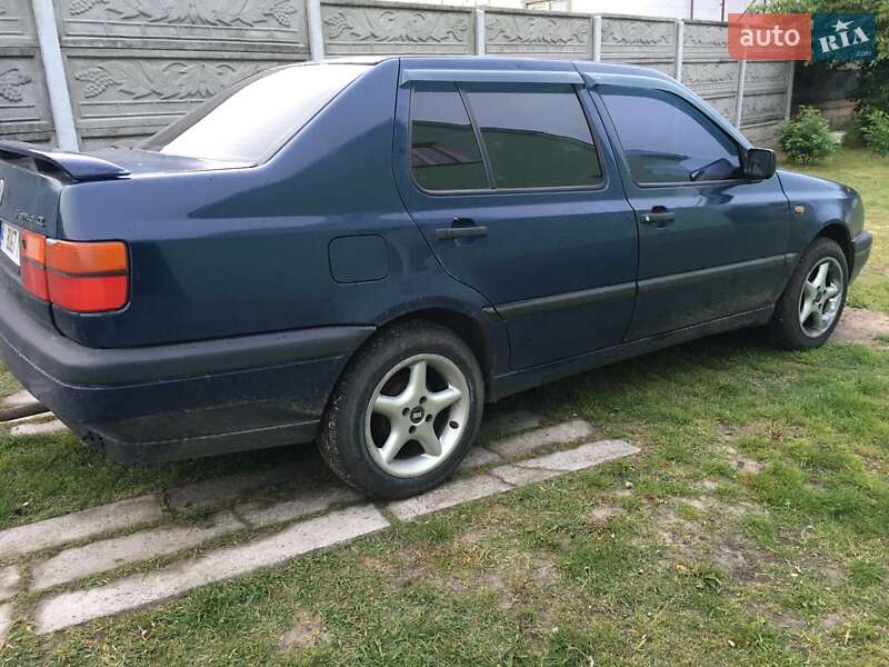 Volkswagen Vento 1992