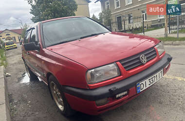 Седан Volkswagen Vento 1994 в 