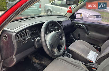 Седан Volkswagen Vento 1993 в 