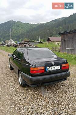 Седан Volkswagen Vento 1993 в 