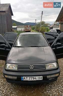 Седан Volkswagen Vento 1993 в 