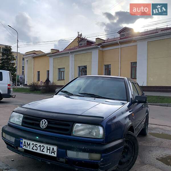 Volkswagen Vento 1993