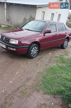 Седан Volkswagen Vento 1995 в Львове