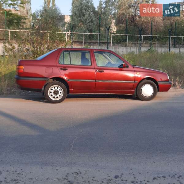 Седан Volkswagen Vento 1993 в Миколаєві фото 7 Седан Volkswagen Vento 1993 в Миколаєві