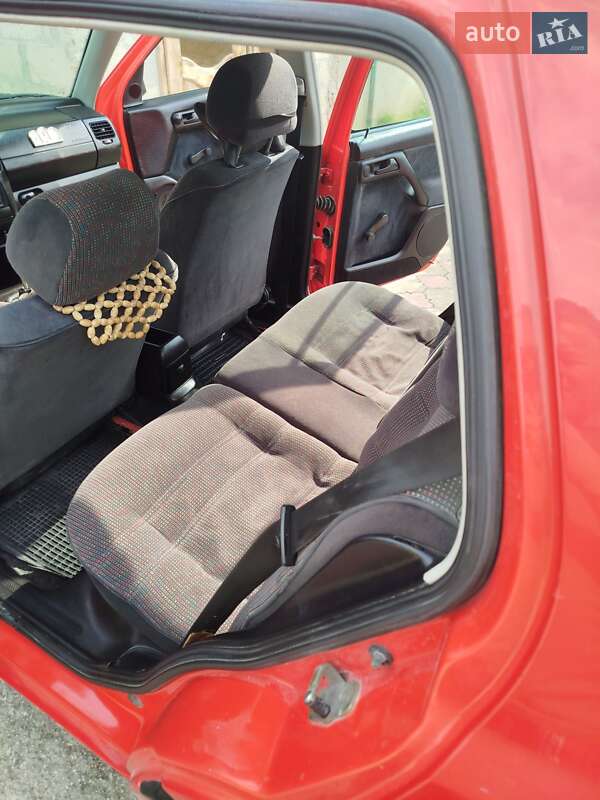 Седан Volkswagen Vento 1996 в Збаражі