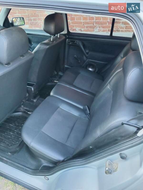 Седан Volkswagen Vento 1996 в Львові