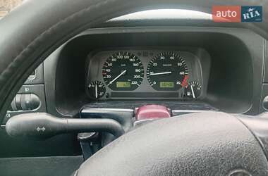Седан Volkswagen Vento 1997 в 